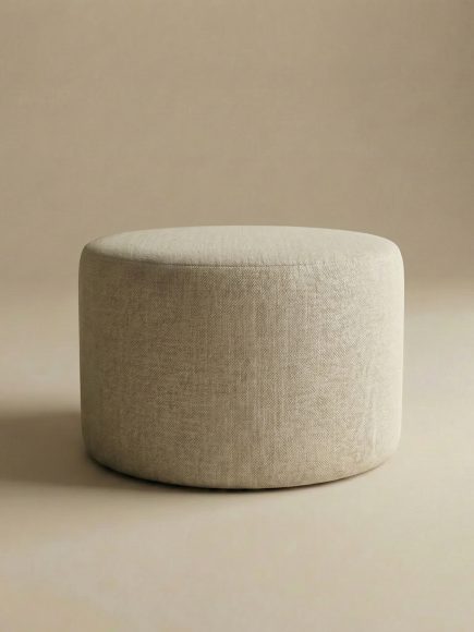 Round Pouf